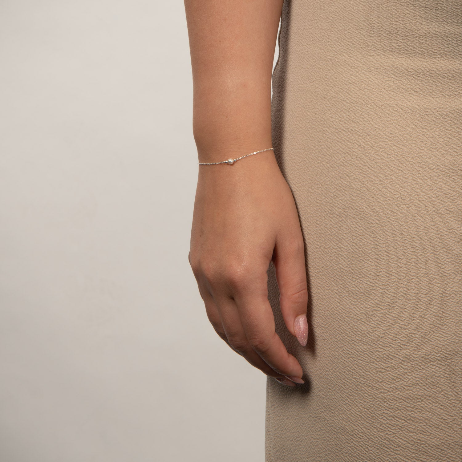 DETAIL208645
